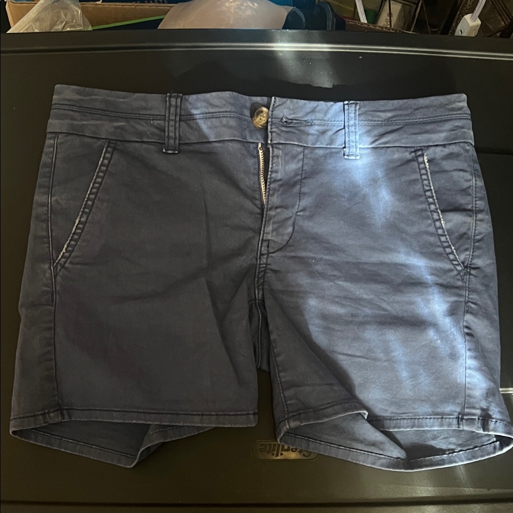 American Eagle Outfitters Women's Navy Midi Shorts